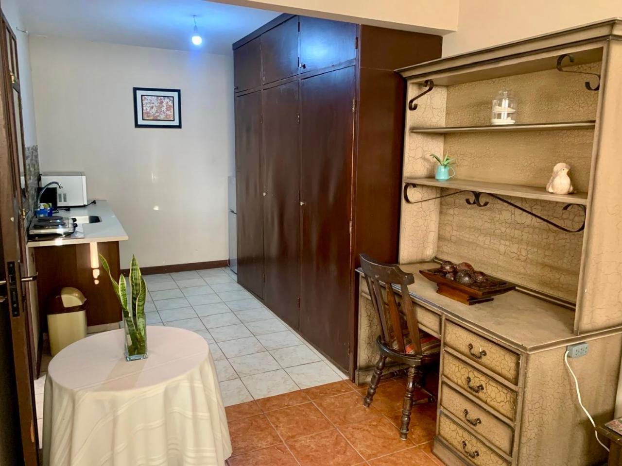 Apartamento Con Jardin コチャバンバ エクステリア 写真
