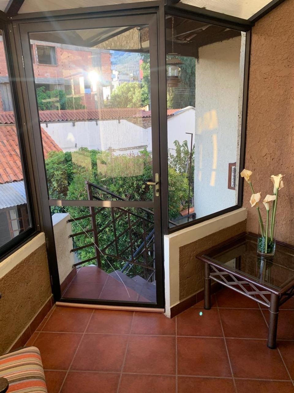 Apartamento Con Jardin コチャバンバ エクステリア 写真