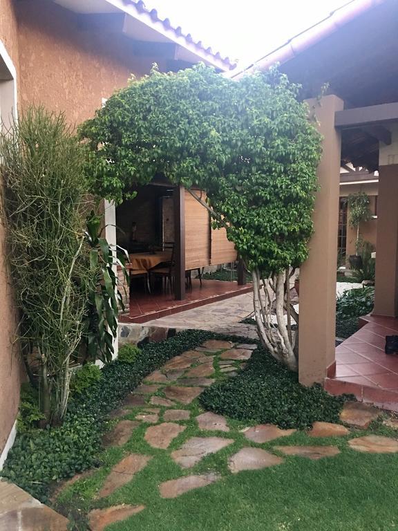 Apartamento Con Jardin コチャバンバ エクステリア 写真